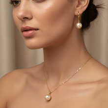 Load image into Gallery viewer, Golden South Sea Pearl Set, 18K Yellow Gold