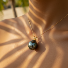 Load image into Gallery viewer, French Tahitian Baroque Cultured Pearl Pendant, 18k Yellow Gold
