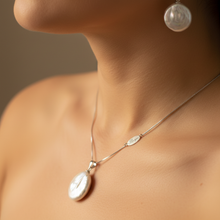 Load image into Gallery viewer, Freshwater Coin Pearl Set, Sterling Silver