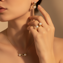 Load image into Gallery viewer, Freshwater Pearls Set, X Design, Sterling silver