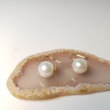 Load image into Gallery viewer, Akoya Cultured Pearl Earrings, Yellow Gold