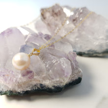 Load image into Gallery viewer, Freshwater Pearl Pendant + Chain, 18K Yellow Gold