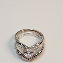 Load image into Gallery viewer, Promises of love bridal Ring, size 7