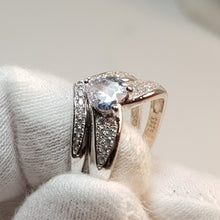 Load image into Gallery viewer, Promises of love bridal Ring, size 7