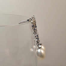Load image into Gallery viewer, Freshwater Drop Pearl Luxury Earring, Sterling Silver