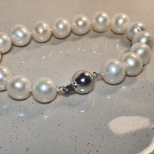 Load image into Gallery viewer, Freshwater Cultured Pearl Bracelet, Sterling Silver