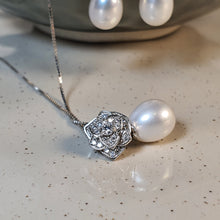 Load image into Gallery viewer, Freshwater Cultured Drop Pearl Set, Sterling Silver