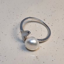 Load image into Gallery viewer, Freshwater Button Pearl Ring, Sterling Silver