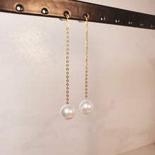 Load image into Gallery viewer, Large Japanese Akoya Pearl Earring, Yellow Gold