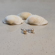 Load image into Gallery viewer, Danity Freshwate Pearls Stud, Sterling Silver