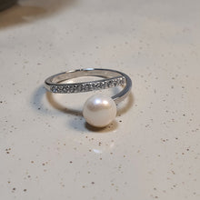 Load image into Gallery viewer, Freshwater Pearl Ring,Sterling Silver