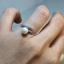 Load image into Gallery viewer, Freshwater Pearl Ring,Sterling Silver