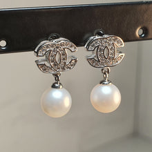 Load image into Gallery viewer, Freshwater Cultured Pearl Earrings, Sterling Silver