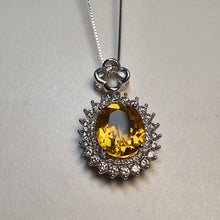 Load image into Gallery viewer, Vintage Style Citrine Gemstone Necklace, Sterling Silver