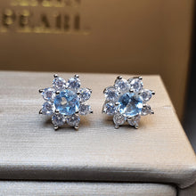 Load image into Gallery viewer, Sky Blue Topaz Gemstone Jewellery Set, Sterling Silver