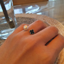 Load image into Gallery viewer, Freshwater Button Pearl & Agate Gemstone Ring, Sterling Silver