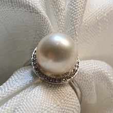 Load image into Gallery viewer, Large Freshwater Pearl Ring, Sterling Silver
