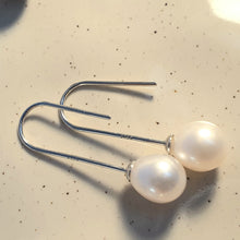 Load image into Gallery viewer, Multicoloured Freshwater Drop Pearl, Sterling Silver