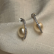 Load image into Gallery viewer, Freshwater Pearl Hook Earrings, Sterling Silver