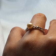 Load image into Gallery viewer, Round Freshwater Pearl Ring, Sterling Silver