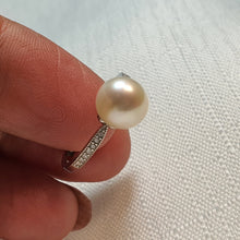 Load image into Gallery viewer, Round Freshwater Pearl Ring, Sterling Silver