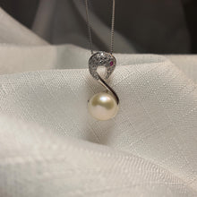 Load image into Gallery viewer, Swan Necklace With Freshwater Pearl, Sterling Silver