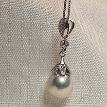 Load image into Gallery viewer, luxurious Freshwater Pearl Pendant, Sterling Silver