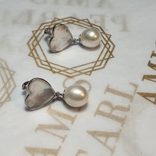 Load image into Gallery viewer, Heart_shape Mother of Pearl & Freshwater Pearl Earrings