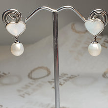 Load image into Gallery viewer, Heart_shape Mother of Pearl & Freshwater Pearl Earrings