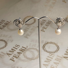 Load image into Gallery viewer, Flower Design & Rice Freshwater Pearl Earring, Sterling Silver