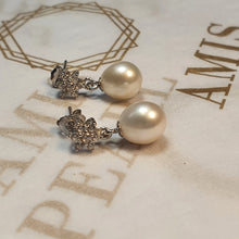 Load image into Gallery viewer, Flower Design & Rice Freshwater Pearl Earring, Sterling Silver