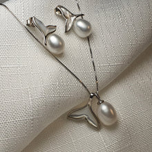 Load image into Gallery viewer, Whale Tail Mother of Pearl & Freshwater Pearl Set, Sterling silver