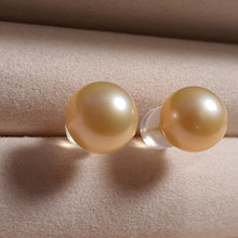 Load image into Gallery viewer, Freshwater Cultured Multi-colour Pearl Stud Earring, 18k Gold