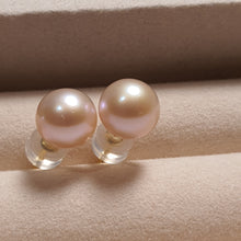 Load image into Gallery viewer, Freshwater Cultured Multi-colour Pearl Stud Earring, 18k Gold