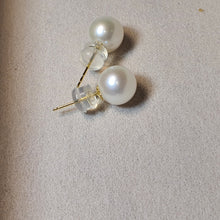 Load image into Gallery viewer, Freshwater Cultured Multi-colour Pearl Stud Earring, 18k Gold