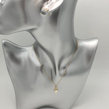 Load image into Gallery viewer, Saltwater Cultured Pearl Necklace, 18k Yellow Gold