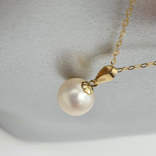 Load image into Gallery viewer, Saltwater Cultured Pearl Necklace, 18k Yellow Gold
