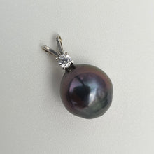 Load image into Gallery viewer, Tahitian Baroque Pearl Pendant, 18k Gold