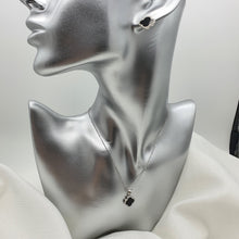 Load image into Gallery viewer, Black Agate 4 Leaf Clover Jewellery Set, Sterling Silver