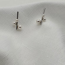 Load image into Gallery viewer, Modern Design Freshwater Stud Earrings, Sterling Silver