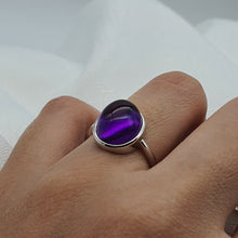 Load image into Gallery viewer, Natural Oval Amethyst Gemstone Ring, Sterling Silver