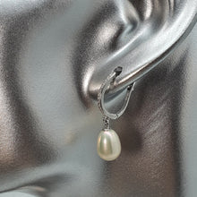 Load image into Gallery viewer, Freshwater Drop Pearl Earrings, Sterling Silver
