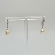 Load image into Gallery viewer, Freshwater Drop Pearl Earrings, Sterling Silver