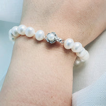 Load image into Gallery viewer, Freshwater Pearl Bracelet, Sterling Silver