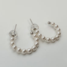Load image into Gallery viewer, Bead Pearl Hoop Earrings, Sterling Silver