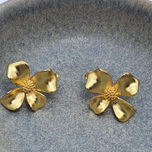Load image into Gallery viewer, Modern 3D Flower Stud Earrings,Gold Jewelry
