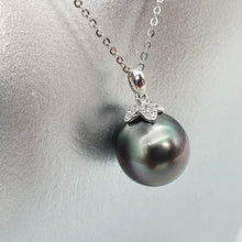 Load image into Gallery viewer, Large Tahitian Pearl Pendant, 18K White Gold