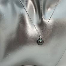 Load image into Gallery viewer, Large Tahitian Pearl Pendant, 18K White Gold