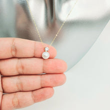 Load image into Gallery viewer, Japanese Akoya Pearl Jewellery Set, 18K Yellow Gold, Amispearl