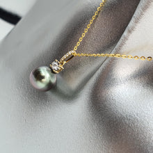 Load image into Gallery viewer, Tahitian (Black) Pearl & Diamonds Pendant, 18k Yellow Gold